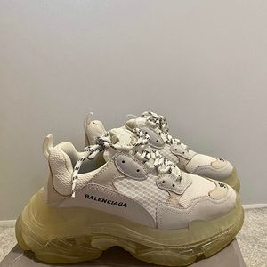 Balenciaga Triple S